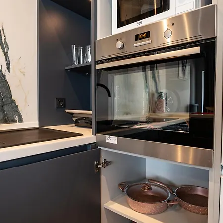 Superior, Dublex Residence,7/24 Security,2 Bedroom *